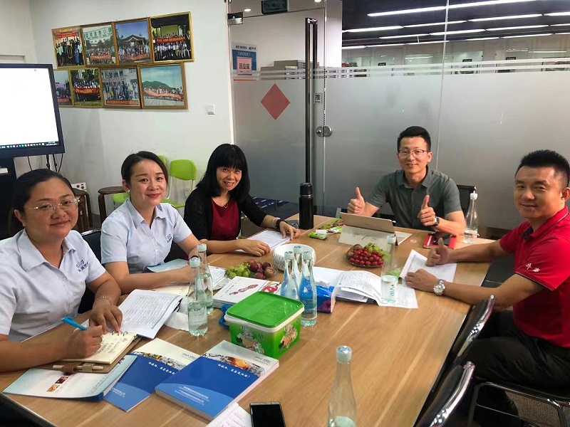 東晟密封團(tuán)隊與星寶資源對接