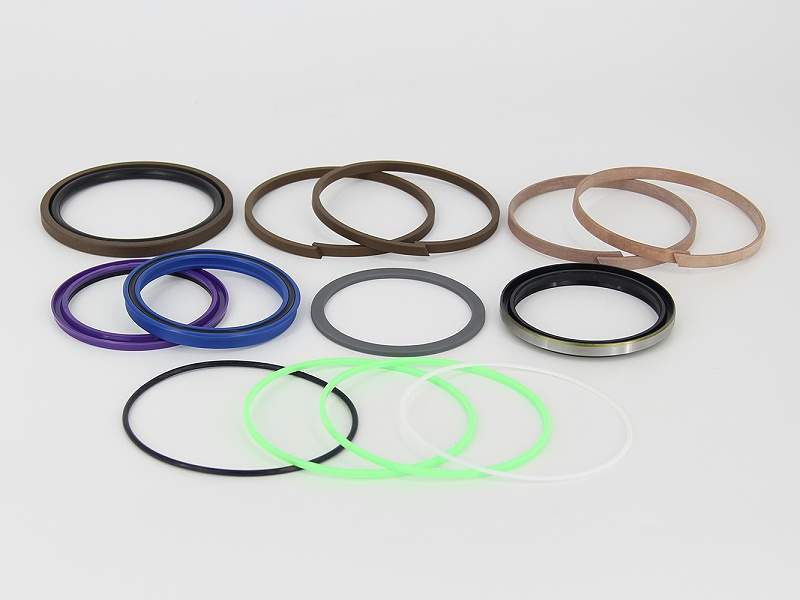 挖掘機(jī)大臂油缸密封圈修理包2